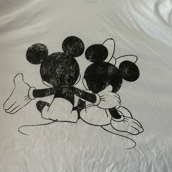 asos curve disney valentine t-shirt mickey and minnie mouse - Picture 3 of 6